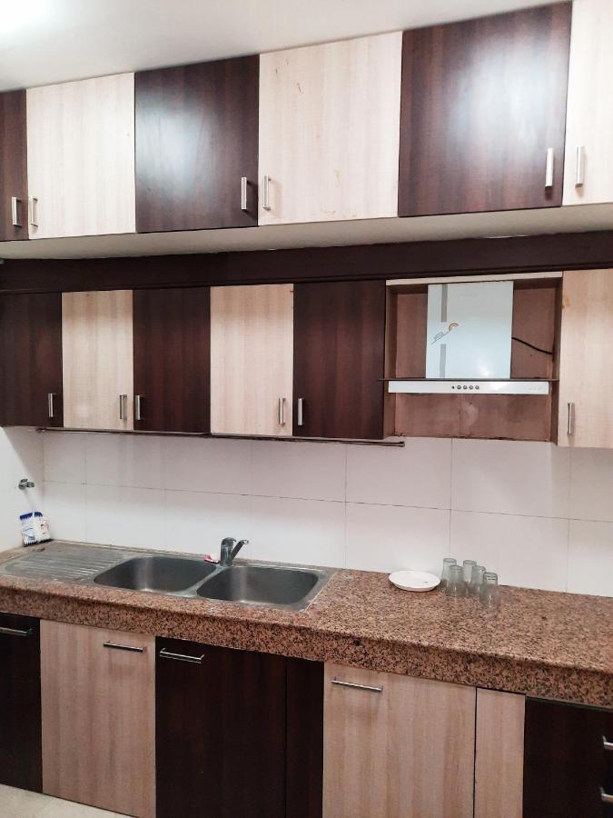 Royale Gardenia Apartment Chennai Bagian luar foto