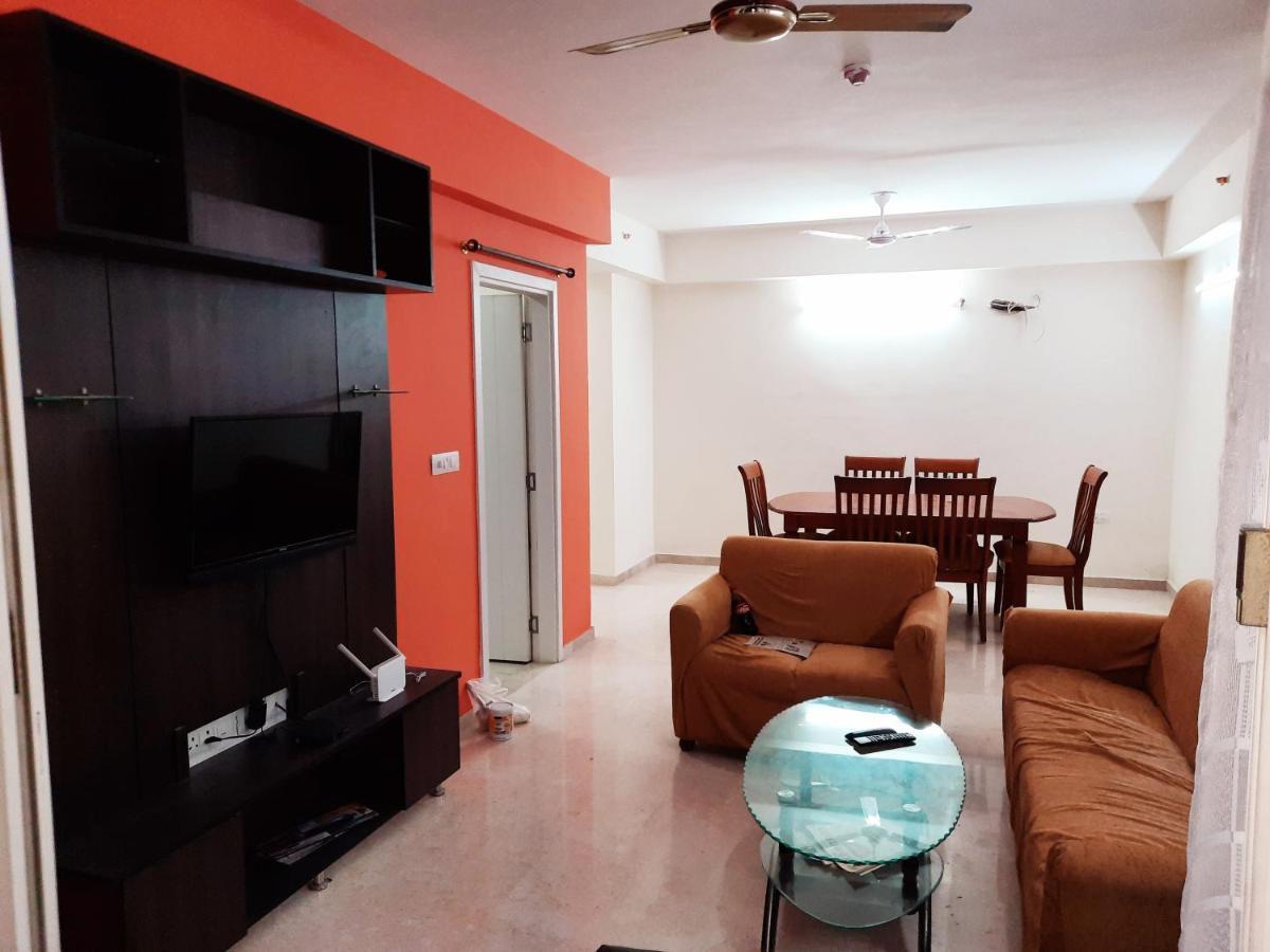Royale Gardenia Apartment Chennai Bagian luar foto
